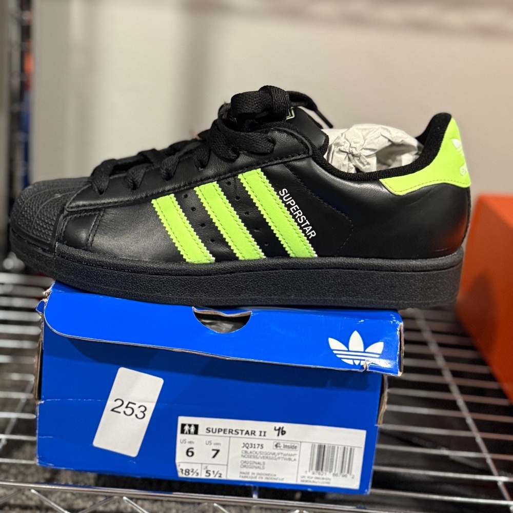 Adidas Superstar II * Brand New*